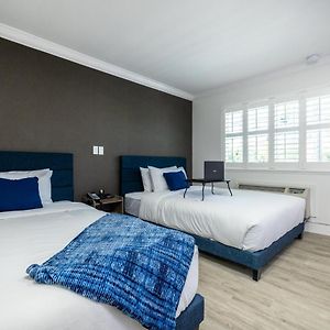 Queen Room Two Queen Beds